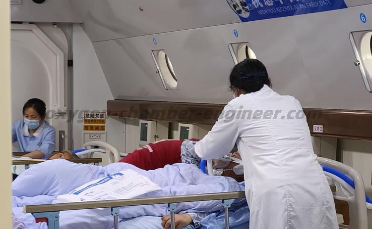 هل هناك أي آثار جانبية في غرفة الأوكسجين الضغط العالي الجزئي ؟ كيف ينبغي أن الأذن الضغط غير مريح